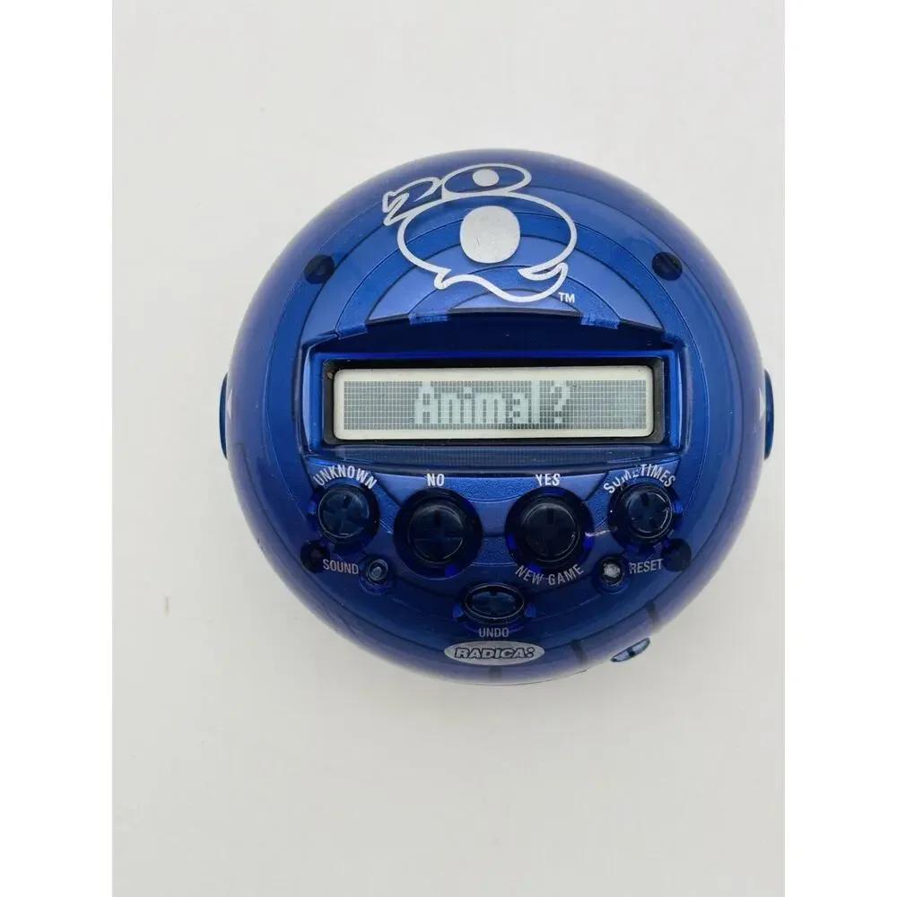 RADICA Handheld Game 20Q Battery Operated Blue 20 Questions 2009 Tested Works